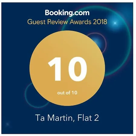 Ta Martin, Flat 2 * セント・ポールズ・ベイ